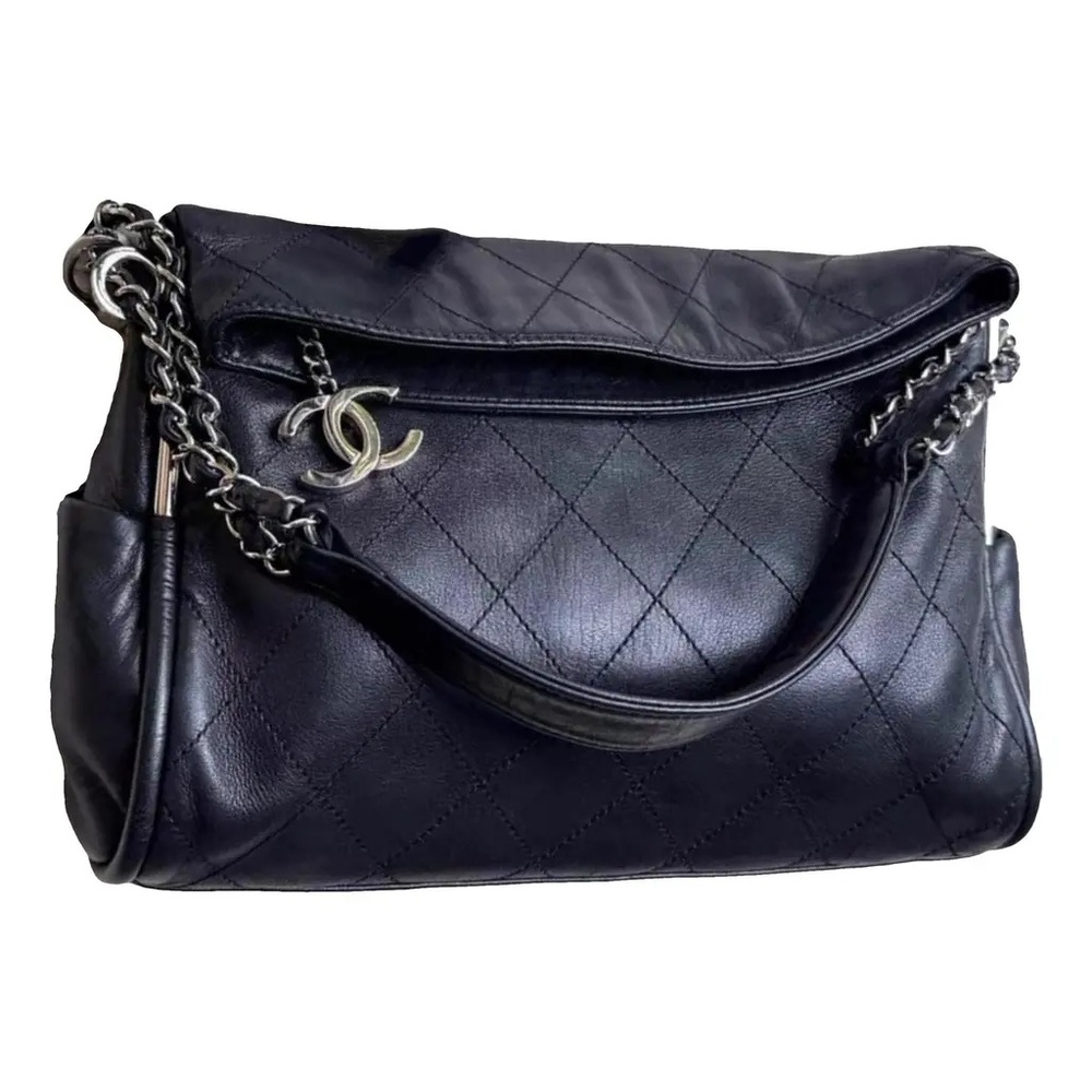 Chanel Lambskin Ultimate hobo bag!